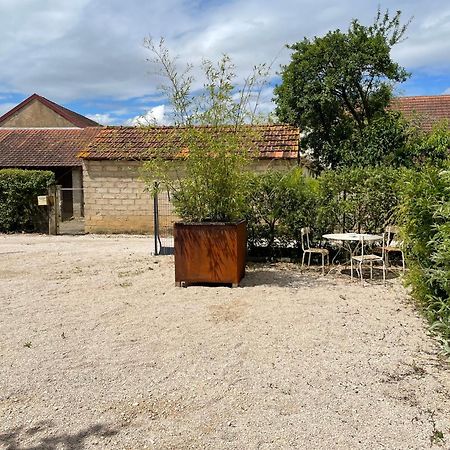 Pepe Grange Renovee Vila Annoire Exterior foto
